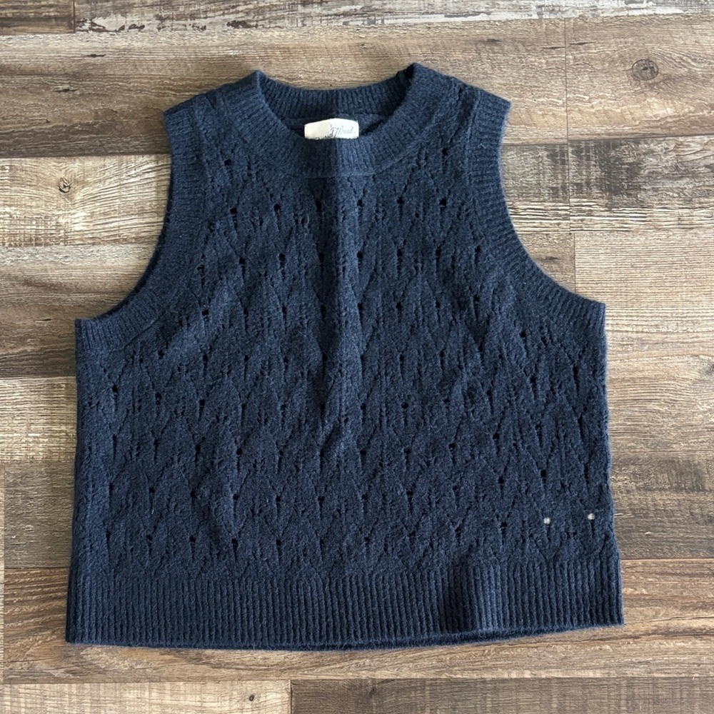 Universal Thread Dark Blue Textured Tank Top
